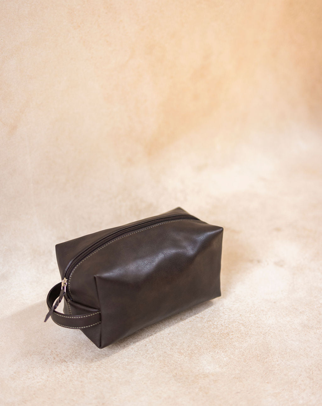 Leather Toiletry Bag / Travel Grooming Pouch – Dark Brown